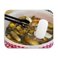 Egérpad uborkás lével, egyedi dizájn.