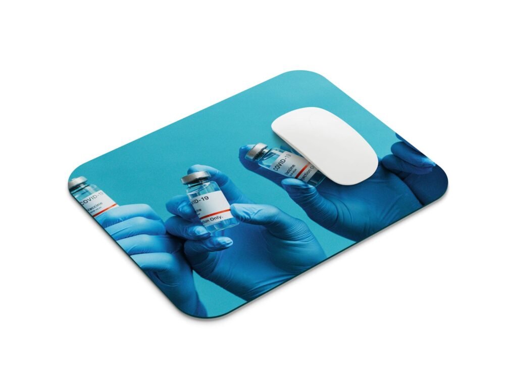 COVID-19 vakcina egérpad 001