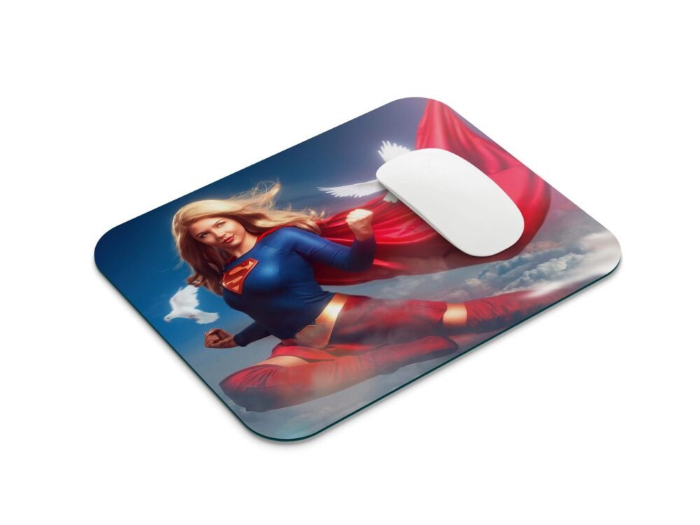 Supergirl egérpad 001